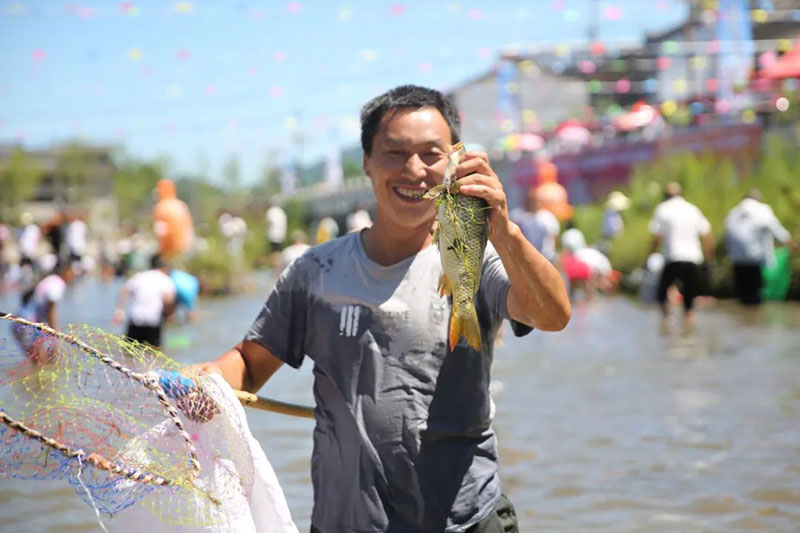 【秦洋长生酒业】相聚不易 开瓶橙意 || 第六届秦岭华阳闹鱼节暨小橙意秦岭山谷美食音乐节盛大开幕
