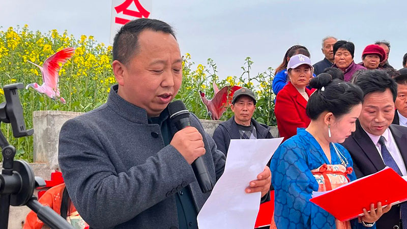 【秦洋长生酒业】“古秦洋杯”诗歌大赛颁奖仪式及花海赛诗会成功举行 【秦洋长生酒业】“古秦洋杯”诗歌大赛颁奖仪式及花海赛诗会成功举行