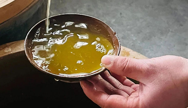 【秦洋长生酒业】生态高颜值·发展高质量 || “古法”遇上“新艺”，谢村黄酒“飘香”的秘诀在这里